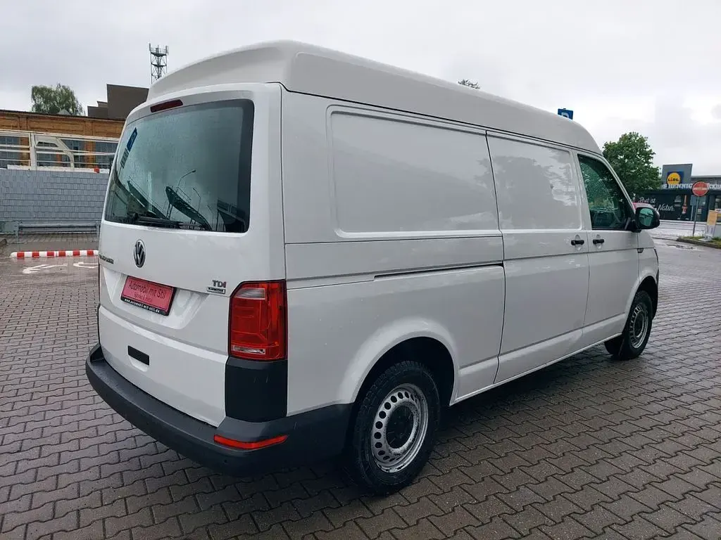 Usata VW Transporter 140 CV (102 kW) 2015 Bianco Furgone