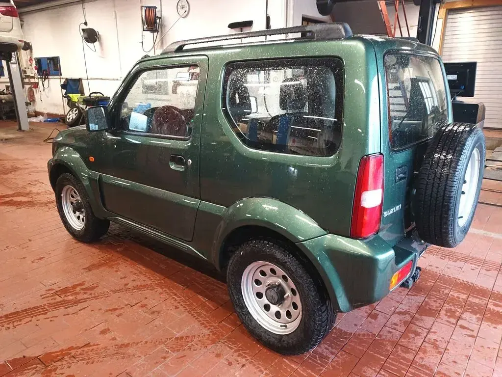 Gebraucht Suzuki Jimny Club 86 PS (63 kW) 2009 Grün SUV