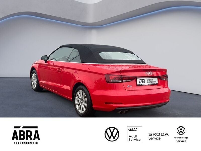 Gebraucht Audi A3 Cabriolet Attraction 125 PS (91 kW) 2014 Rot Cabrio