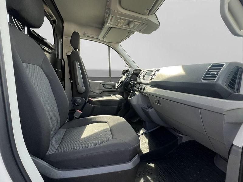 Second-hand VW Crafter 177 CP (130 kW) 2021 Alb Van