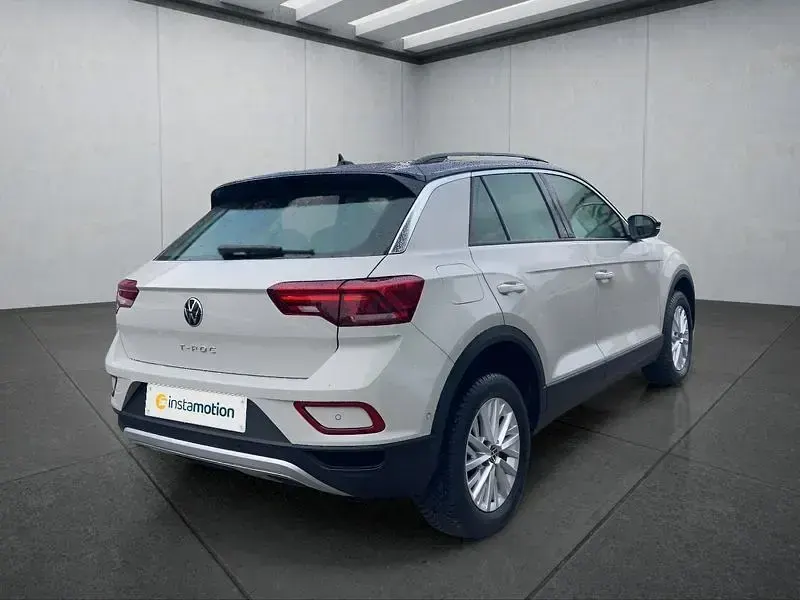 Gebraucht VW T-Roc 150 PS (110 kW) 2025 Grau SUV