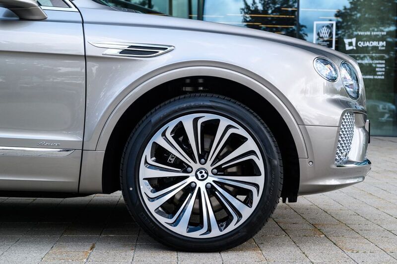 Gebraucht Bentley Bentayga 551 PS (405 kW) 2025 Gold SUV