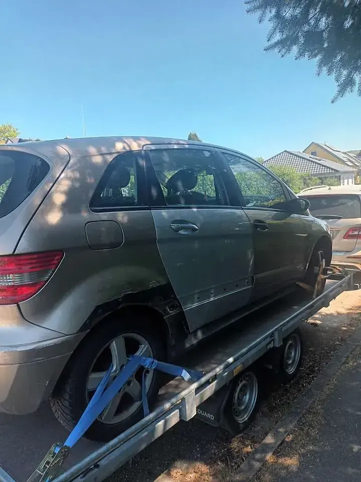 Gebraucht Mercedes B180 109 PS (80 kW) 2006 Van / Kleinbus