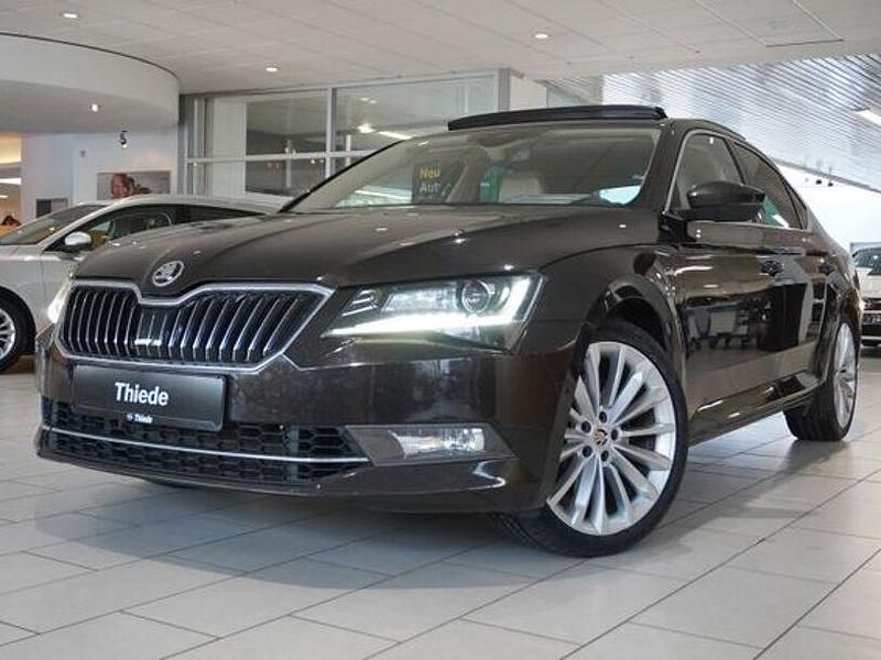 Gebraucht Skoda Superb LAURIN & KLEMENT 280 PS (205 kW) 2017 Magneticbraun metallic Limousine
