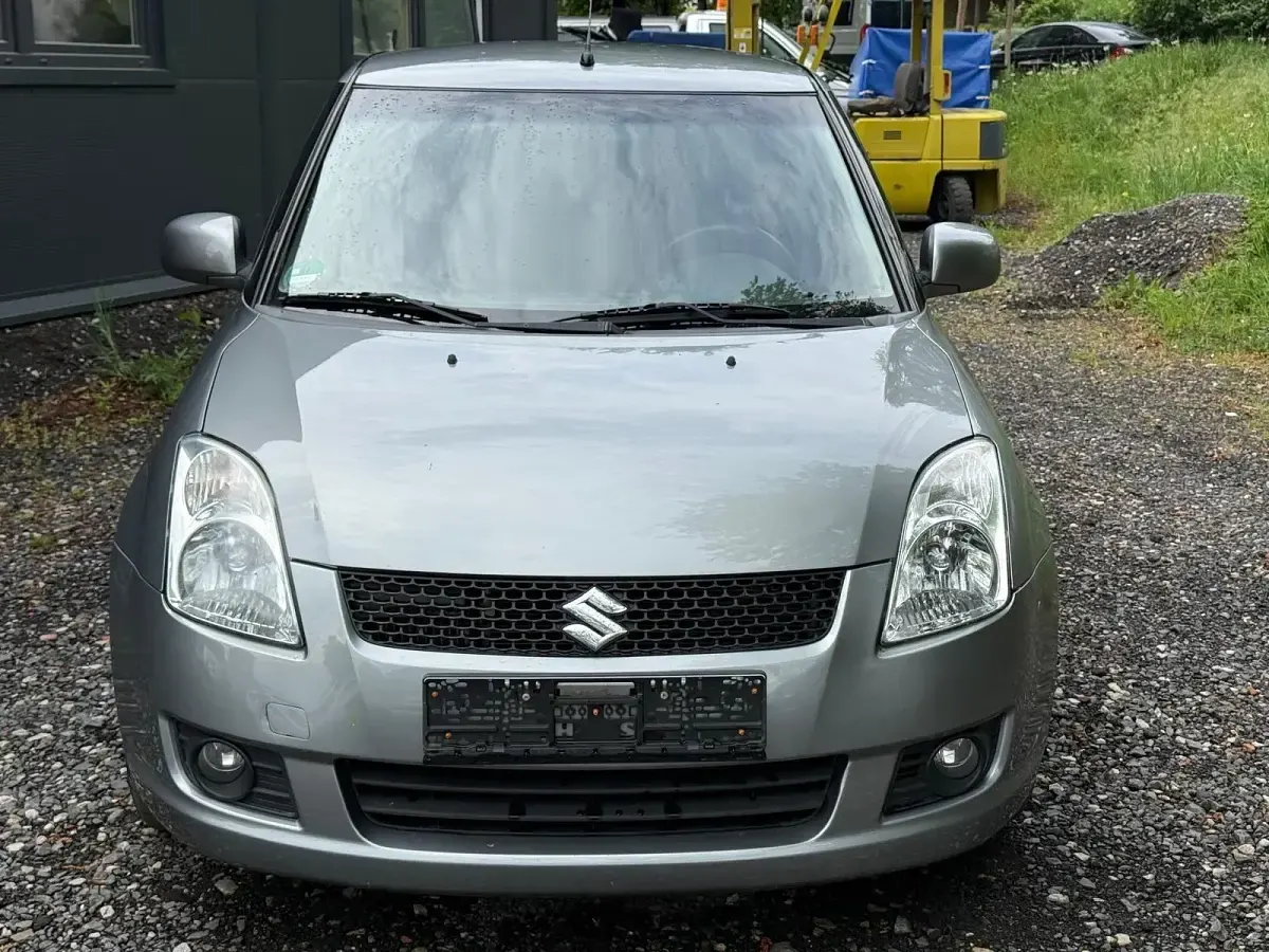 Gebraucht Suzuki Swift Club 75 PS (55 kW) 2008 Kleinwagen