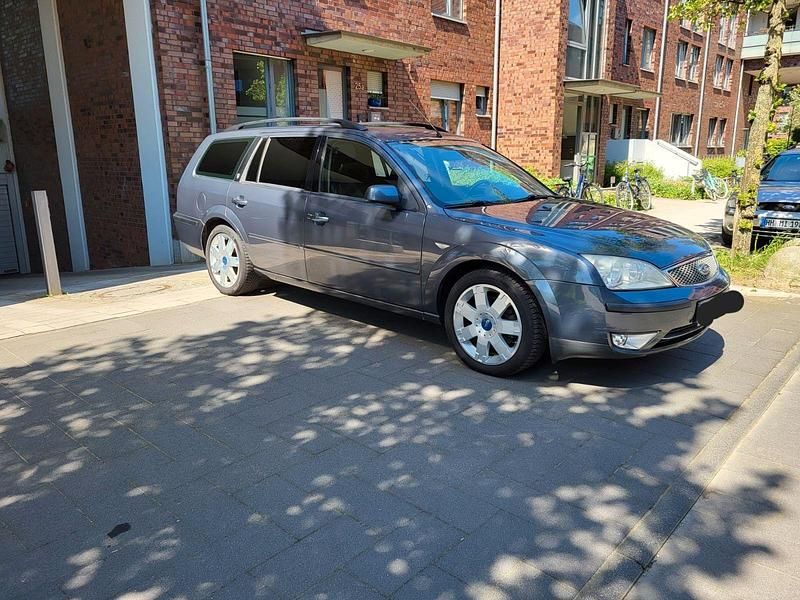 Gebraucht Ford Mondeo Ghia 131 PS (96 kW) 2007 Grau Kombi