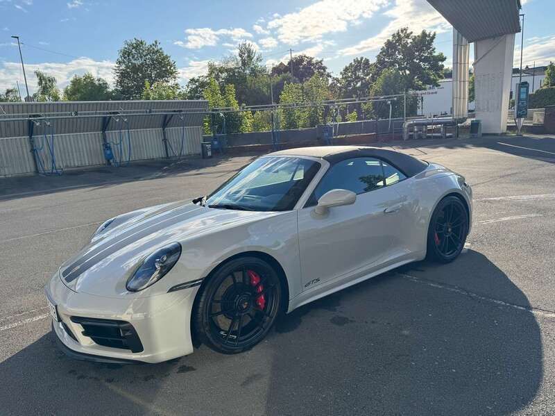 Gebraucht 2023 Porsche 911 Carrera GTS Cabrio | 194.950 € - Bild 1/4