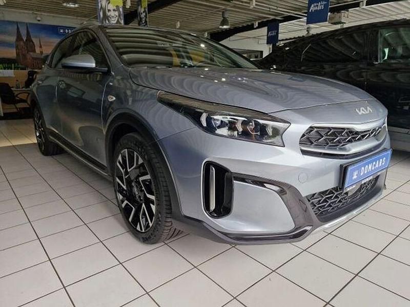 Gebraucht Kia XCeed Vision 160 PS (117 kW) 2022 Grau SUV