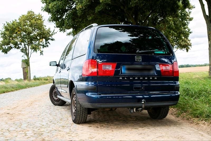 Gebraucht Seat Alhambra 140 PS (102 kW) 2007 Blau Van / Kleinbus