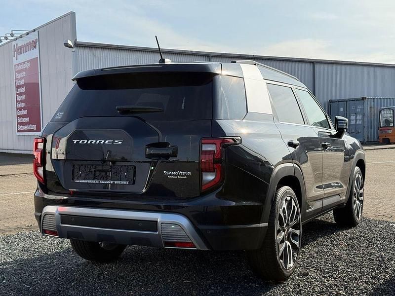 Gebraucht Ssangyong (KGM) Torres 163 PS (119 kW) 2023 Schwarz SUV