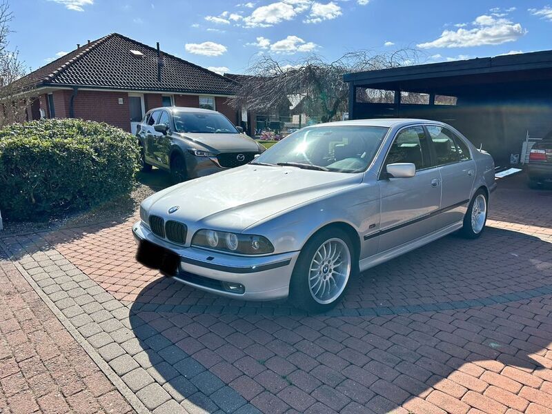 Silber Gebraucht 1997 BMW 528 Performance Limousine | 5.000 € (Superpreis) - Bild 1/4
