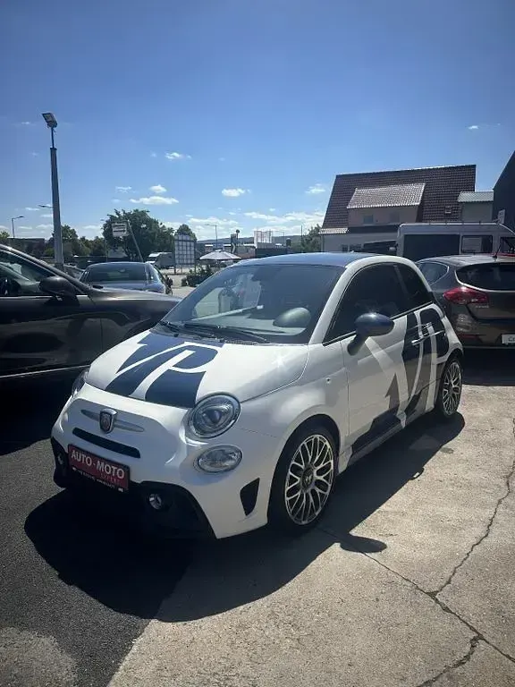 Gebraucht Abarth 595 145 PS (106 kW) 2020 Weiß Kleinwagen