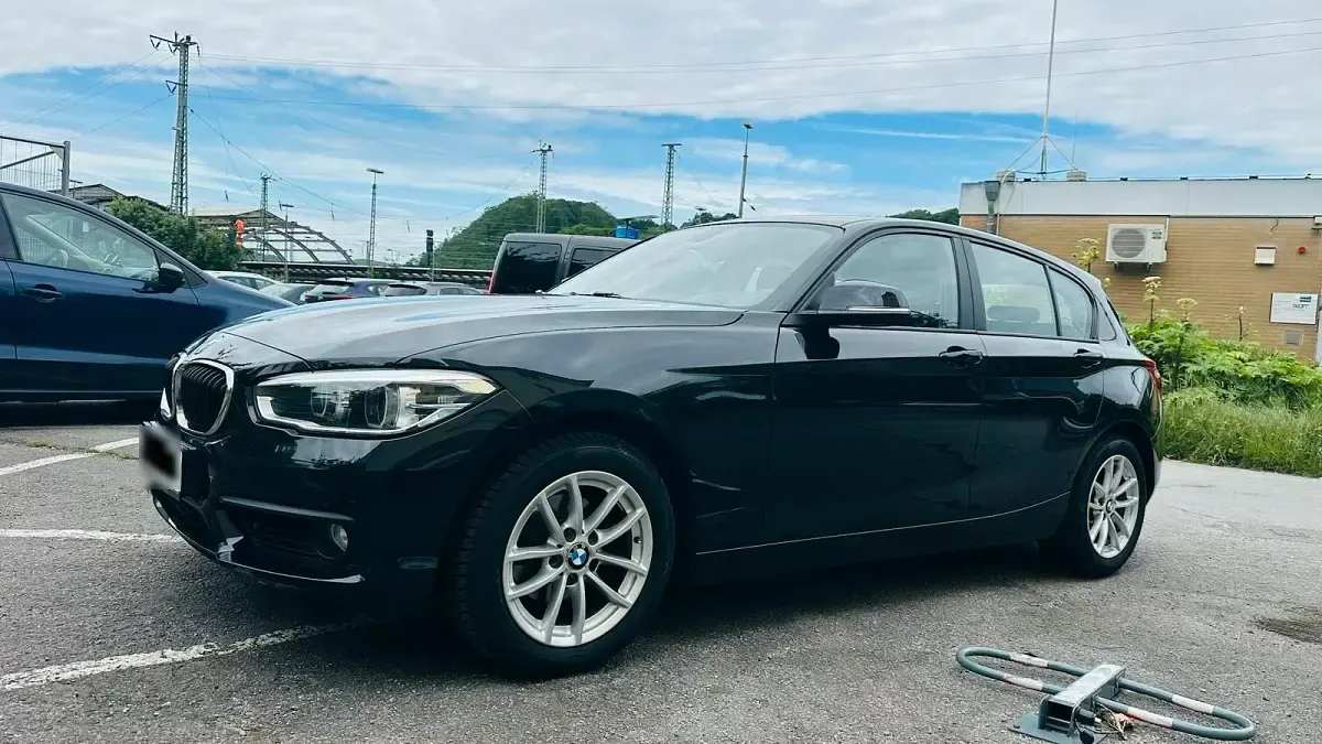 Gebraucht BMW 116 116 PS (85 kW) 2016 Schwarz Kleinwagen