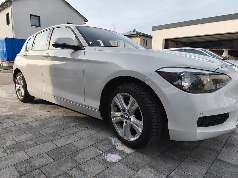 Gebraucht BMW 116 136 PS (100 kW) 2013 Weiß Kleinwagen