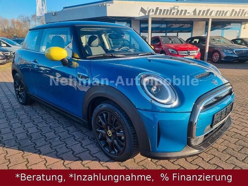 Gebraucht Mini Cooper SE Classic 135 kW (184 PS) 2023 Blau Kleinwagen