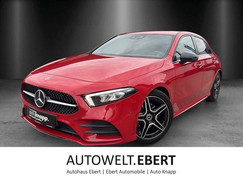 Rot Gebraucht 2018 Mercedes A200 AMG Limousine | 19.690 € (Guter Preis) - Bild 1/4