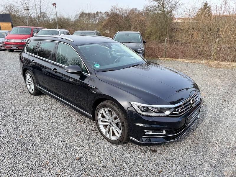 Używany VW Passat Highline 190 KM (139 kW) 2018 Czarny Sedan/Limuzyna