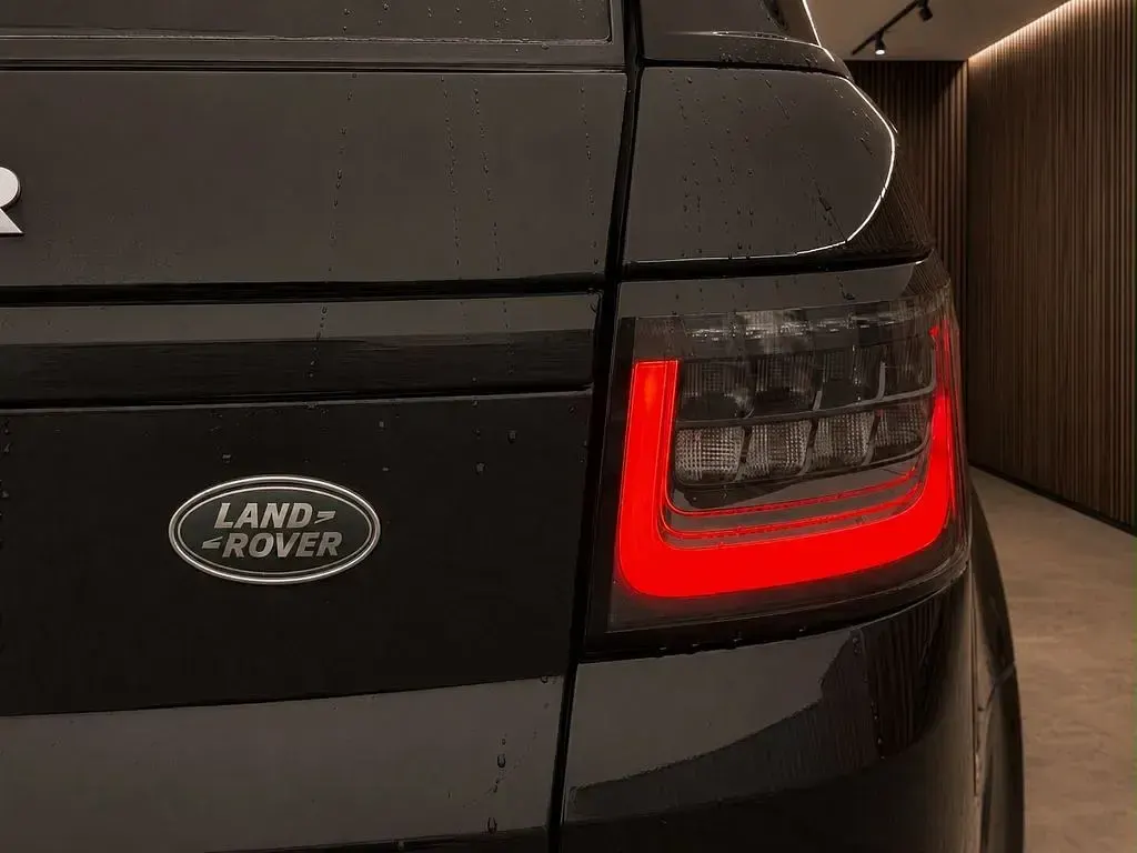Gebraucht Land Rover Range Rover Sport S 300 PS (220 kW) 2019 Schwarz SUV