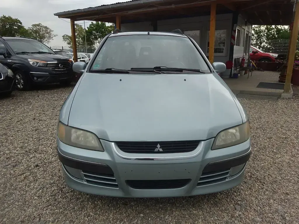 Gebraucht Mitsubishi Space Star 98 PS (72 kW) 2003 Grau Van / Kleinbus