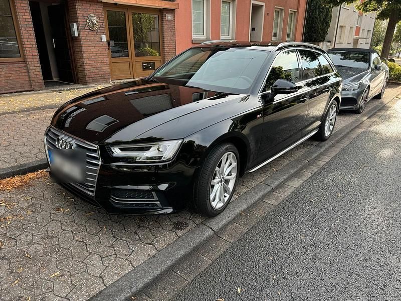 Schwarz Gebraucht 2018 Audi A4 S-Line Kombi | 15.800 € (Guter Preis) - Bild 1/4