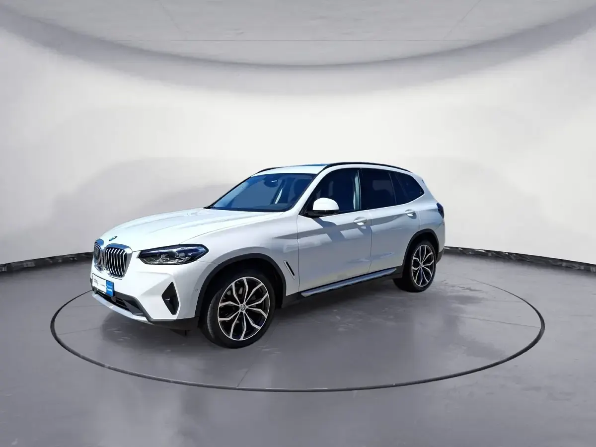 Gebraucht BMW X3 Performance 190 PS (139 kW) 2023 Weiß SUV