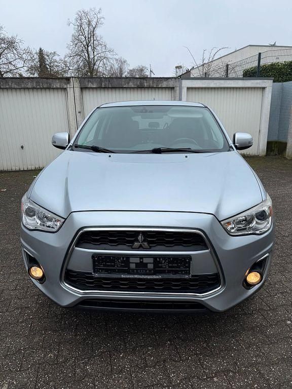 Gebraucht Mitsubishi ASX Edition 117 PS (86 kW) 2014 Silber SUV