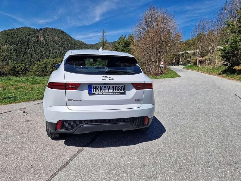Gebraucht Jaguar E-Pace Basis 150 PS (110 kW) 2018 SUV