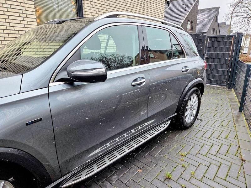 Gebraucht Mercedes GLE350 333 PS (244 kW) 2021 Grün SUV