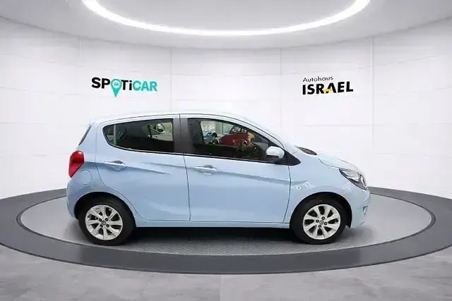 Używany Opel Karl Innovation 75 KM (55 kW) 2017 Niebieski Hatchback