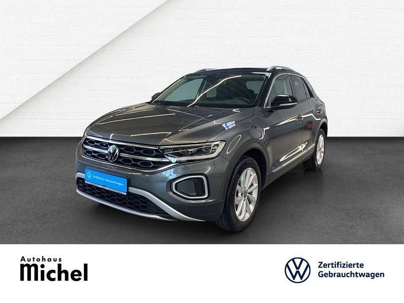 Grau Gebraucht 2022 VW T-Roc Style SUV | 23.230 € (Guter Preis) - Bild 1/2