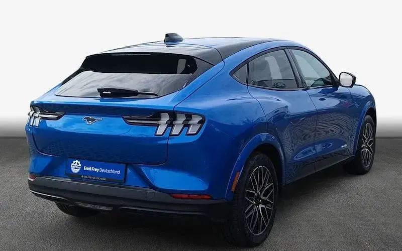 Neu Ford Mustang Mach-E Premium 202 kW (276 PS) 2026 Velocity blue SUV