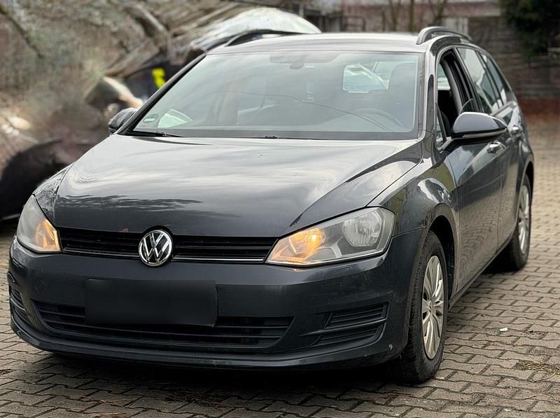 Gebraucht VW Golf VII 105 PS (77 kW) 2013 Grau Kleinwagen