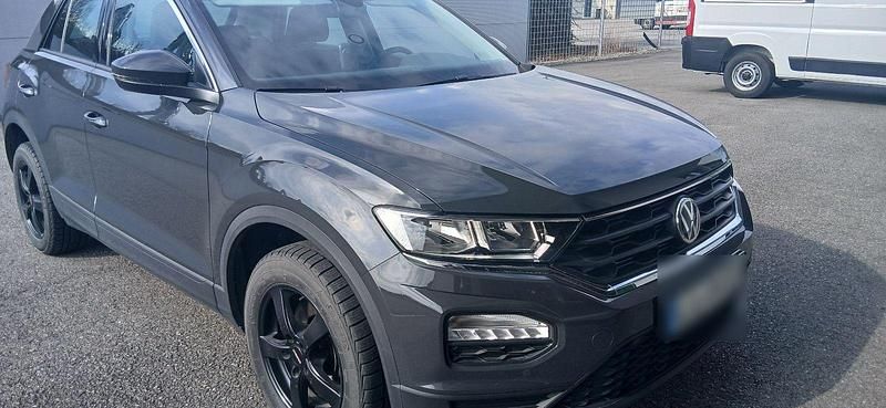 Usata VW T-Roc 150 CV (110 kW) 2018 Grigio SUV
