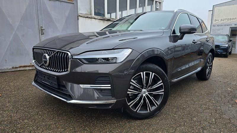Grau Gebraucht 2022 Volvo XC60 Inscription SUV | 34.990 € (Guter Preis) - Bild 1/4