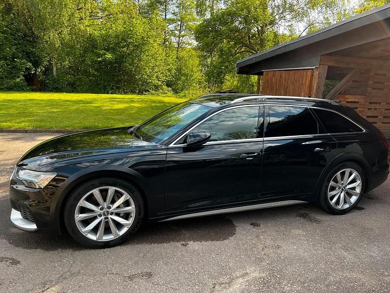 Schwarz Gebraucht 2020 Audi A6 Kombi | 29.999 € (Guter Preis) - Bild 1/4
