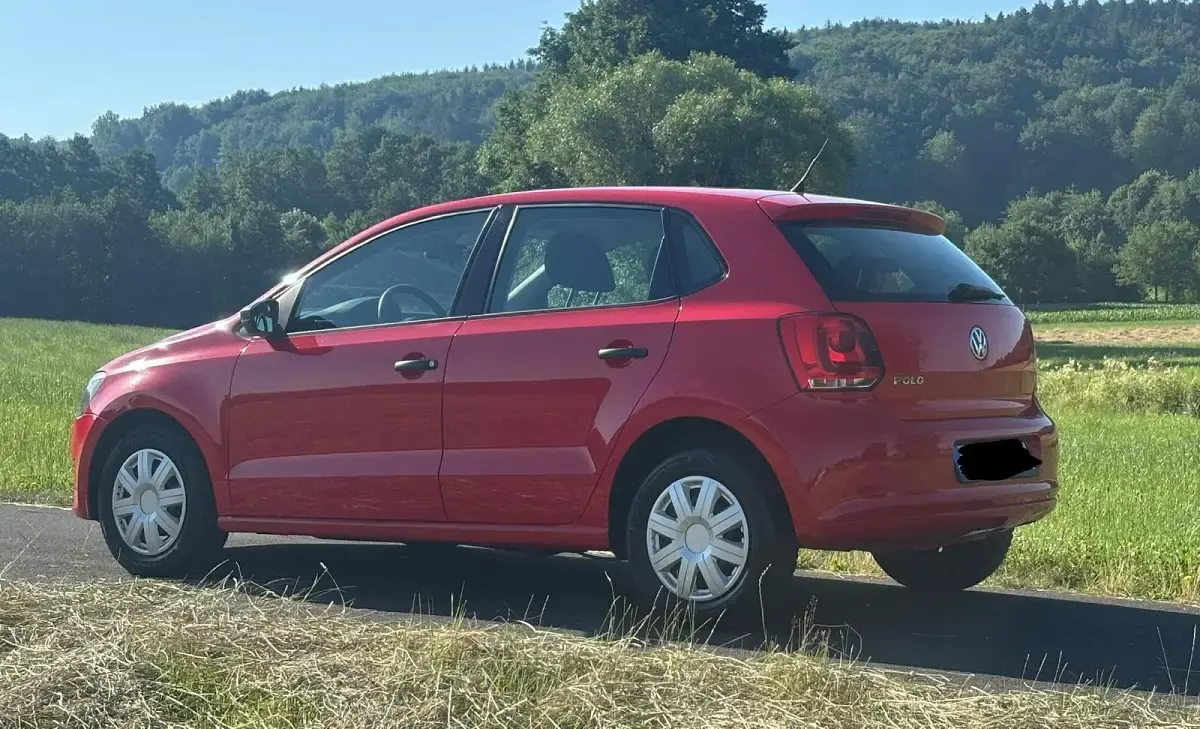 Gebraucht VW Polo 60 PS (44 kW) 2009 Rot Kleinwagen