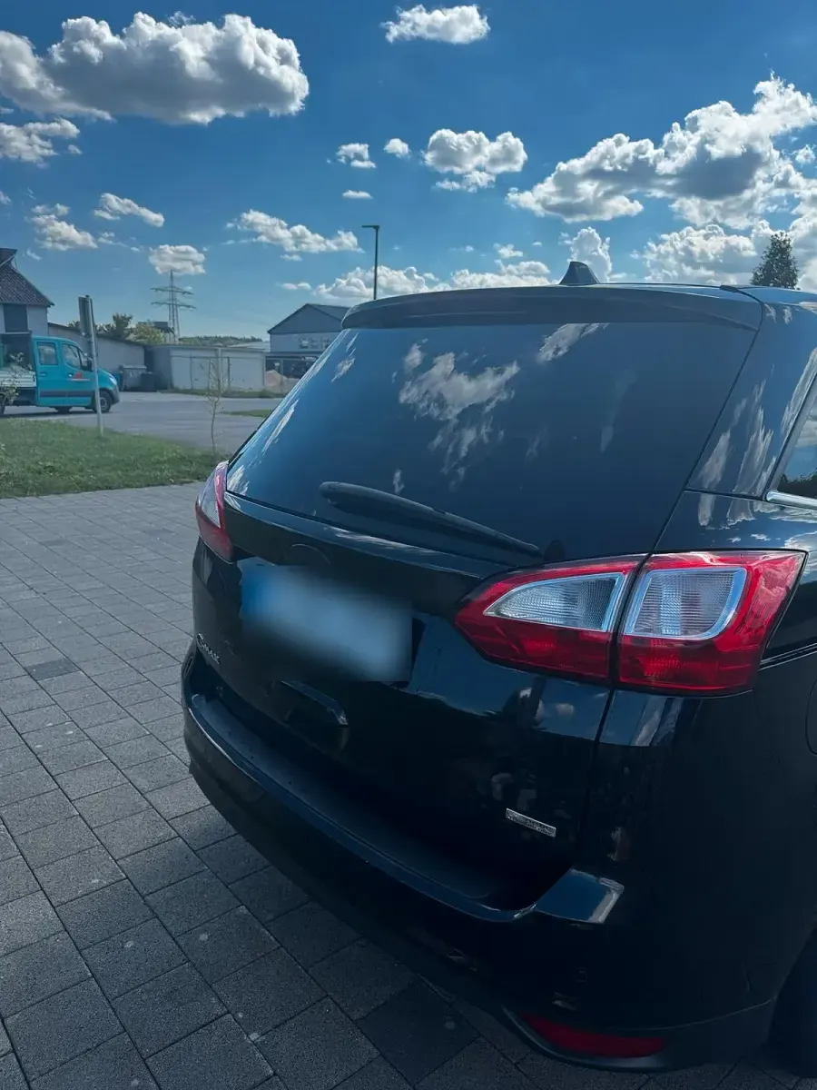 Gebraucht Ford Grand C-Max 116 PS (85 kW) 2012 Schwarz Van / Kleinbus