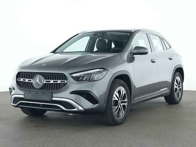 Gebraucht Mercedes GLA180 Advanced 136 PS (100 kW) 2025 lack mountaingrau SUV