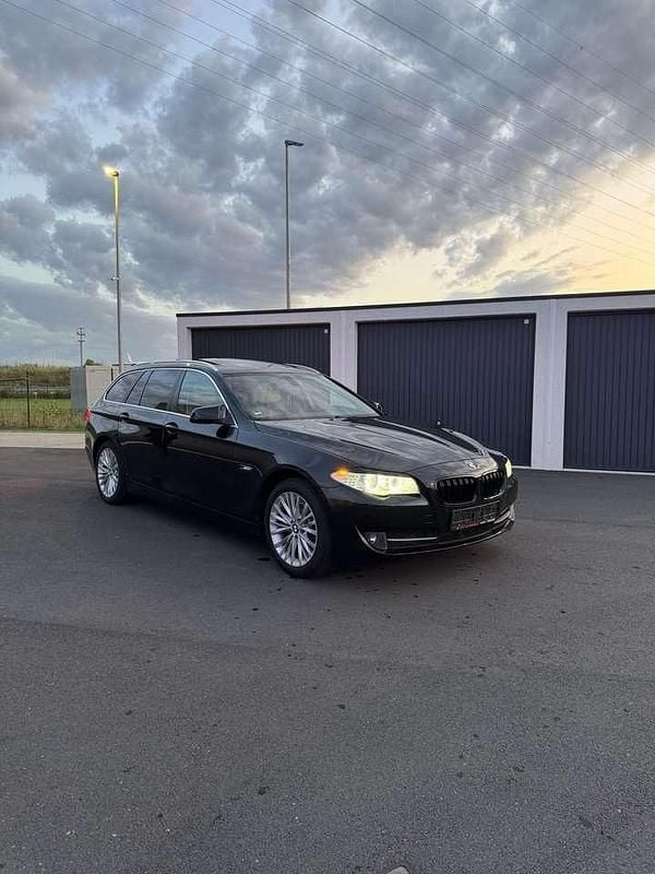 Gebraucht 2010 BMW 520 Kombi | 9.500 € (Fairer Preis) - Bild 1/4