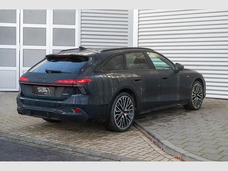 Neu Audi A6 Ambiente 150 PS (110 kW) 2025 Schwarz Kombi