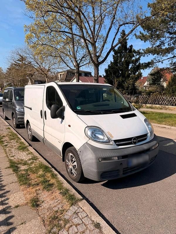 Second-hand Opel Vivaro 2003 Monovolum