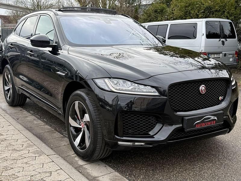 Gebraucht Jaguar F-Pace First Edition 300 PS (220 kW) 2016 Schwarz SUV
