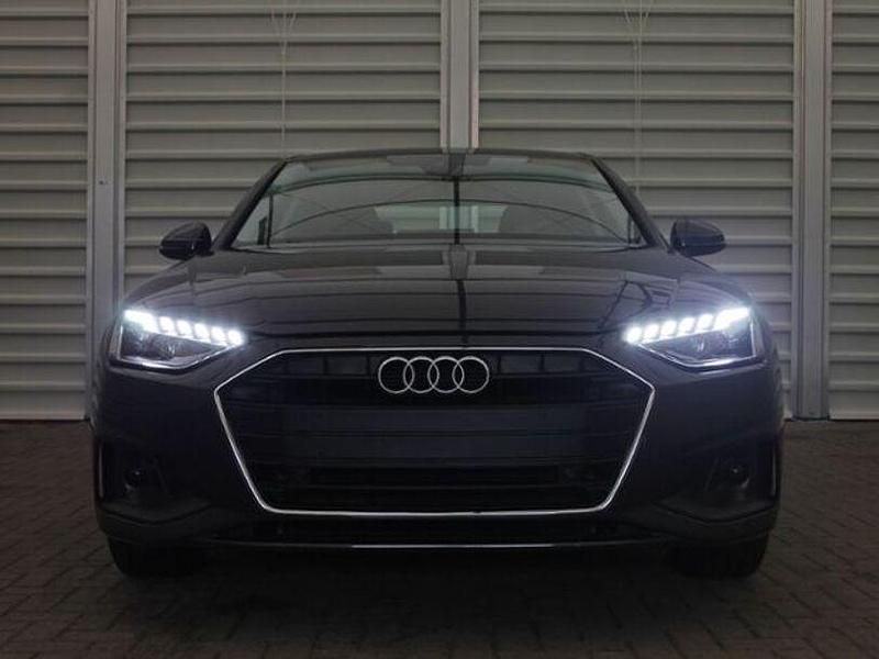 Gebraucht Audi A4 Basis 136 PS (100 kW) 2023 Manhattangrau metallic Limousine