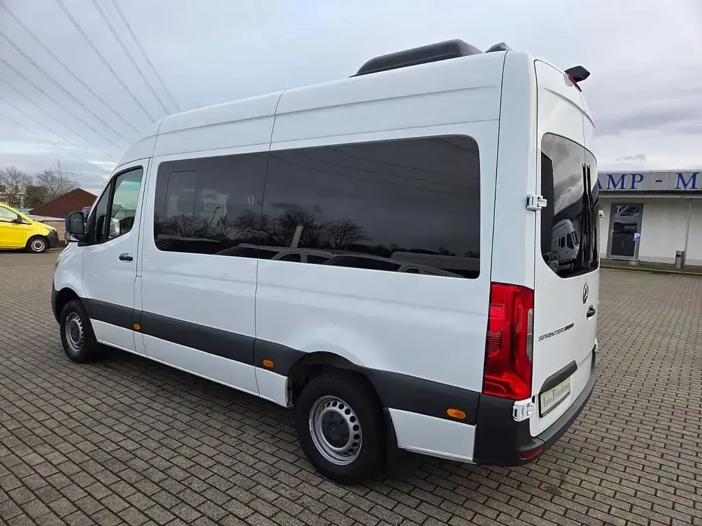 Gebraucht Mercedes Sprinter 143 PS (105 kW) 2020 Arktikweiss Van