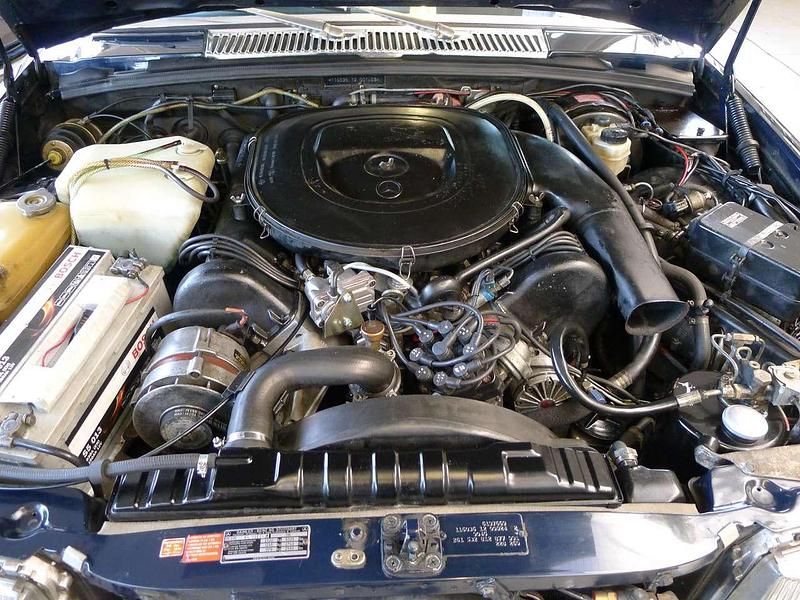 Gebraucht Mercedes 450 286 PS (210 kW) 1976 Mercedes blau 904 Limousine