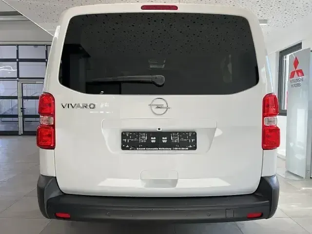 Neu Opel Vivaro-e Combi 179 PS (131 kW) 2026 Andere Van / Kleinbus