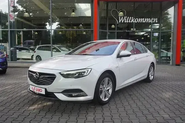 Gebraucht Opel Insignia Sport 165 PS (121 kW) 2018 Weiss Limousine