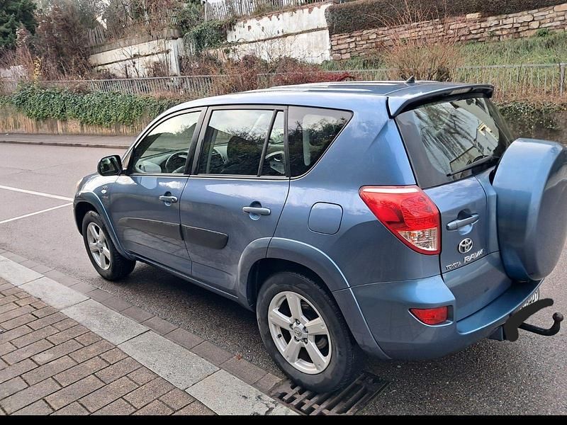 Blau Gebraucht 2006 Toyota RAV4 Executive SUV | 4.950 € (Fairer Preis) - Bild 1/4