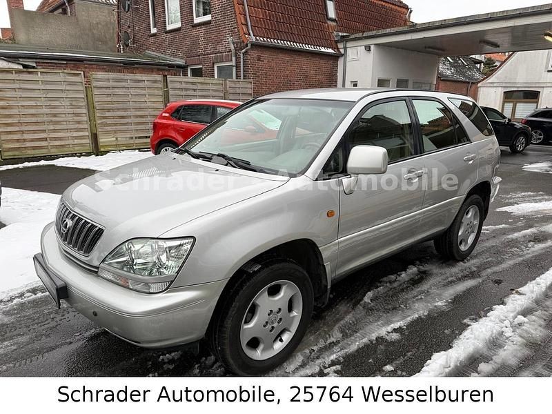 Gebraucht Lexus RX300 201 PS (147 kW) 2002 Silber SUV