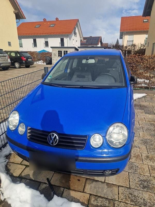 Gebraucht VW Polo 75 PS (55 kW) 2004 Blau Kleinwagen